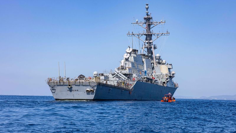 US Warships Sail Near Disputed Shoal After Chinese Ships Collide