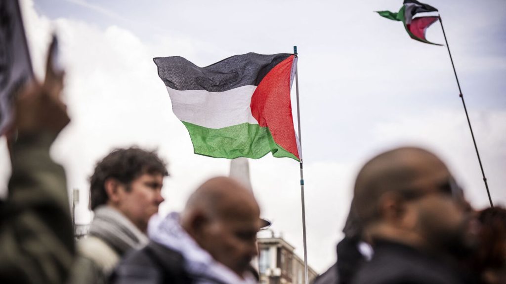 US Imposes Visa Bans on Palestinian Officials Amid Rising Global Support for Statehood