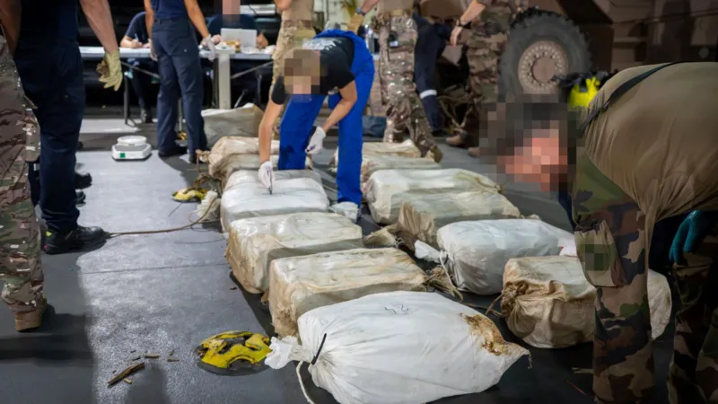 French Navy Seizes Nearly 10 Tonnes of Cocaine Worth $610M off West African Coast