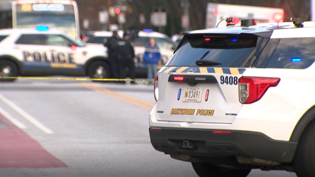 2 dead, 1 wounded in shooting at Aurora, Illinois restaurant