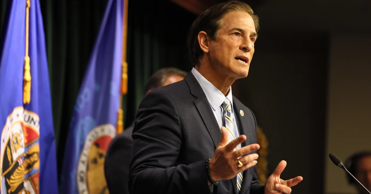 Los Angeles County DA files motion to dismiss charges against 2 Torrance officers in connection with 2018 deadly shooting