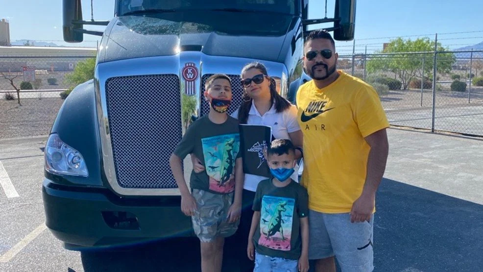 California Cancels 17,000 CDLs Under Federal Order, Triggering Outcry From Immigrant Truckers